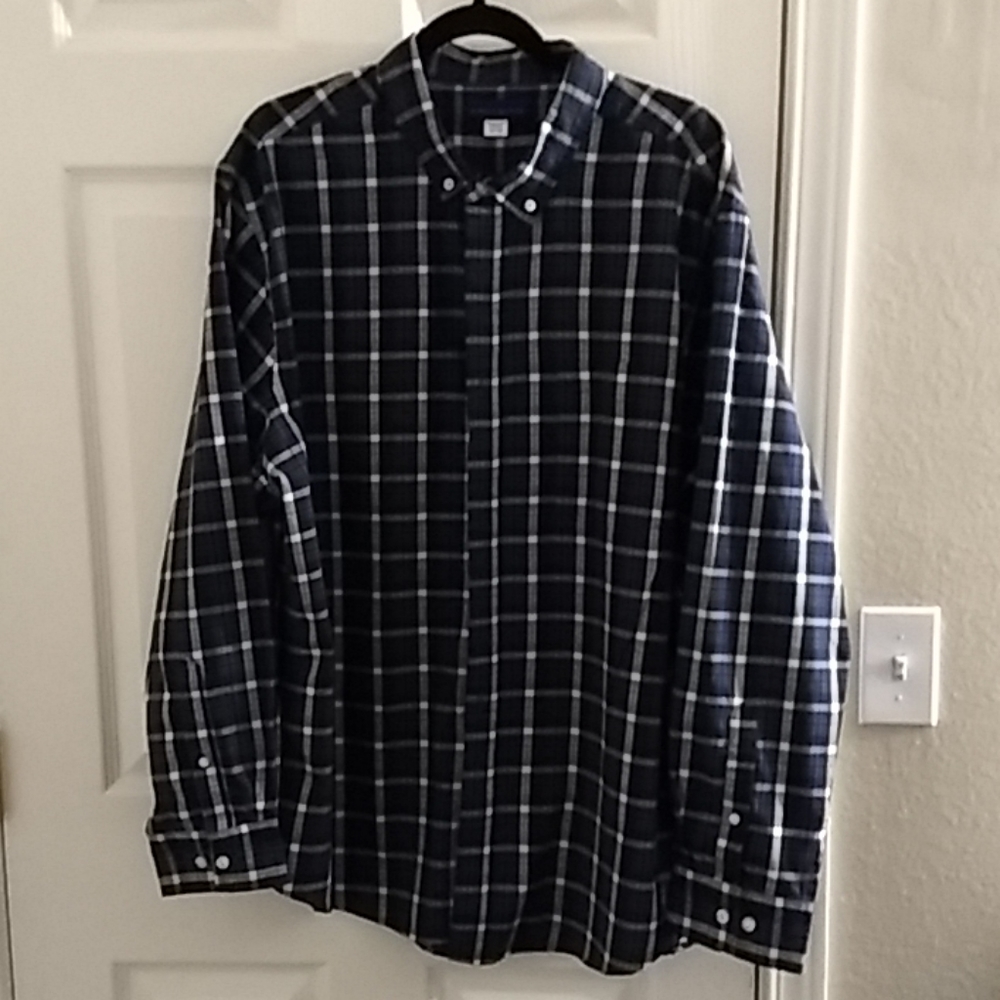 Simply Styled button down